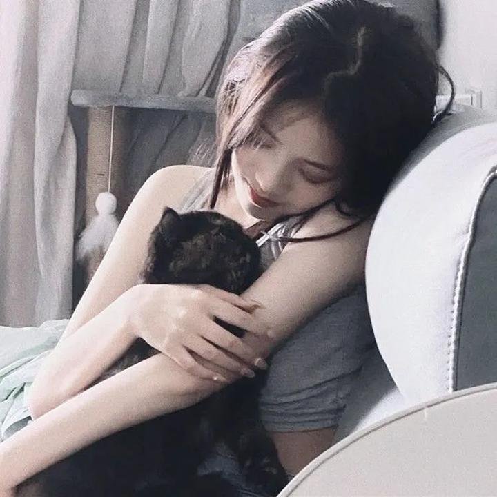 哈啦美容院